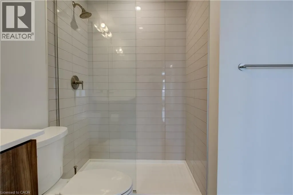 15 WELLINGTON Street S Unit# 2214, #2214