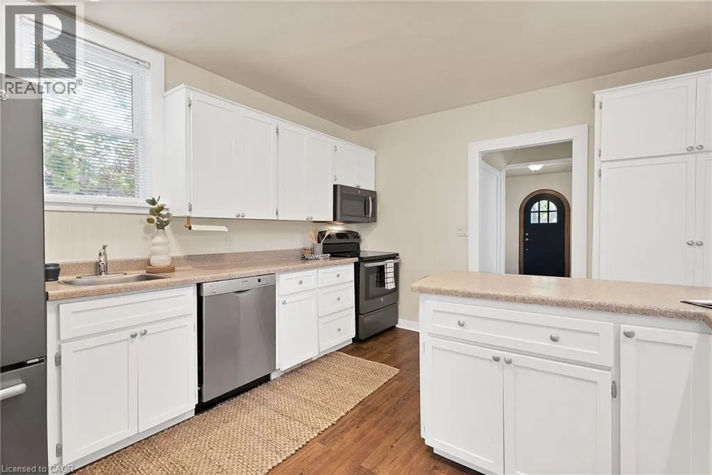295 PLAINS Road W