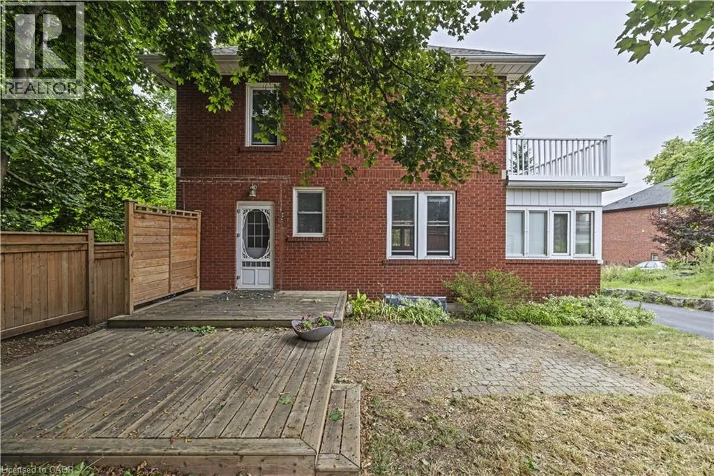 295 PLAINS Road W