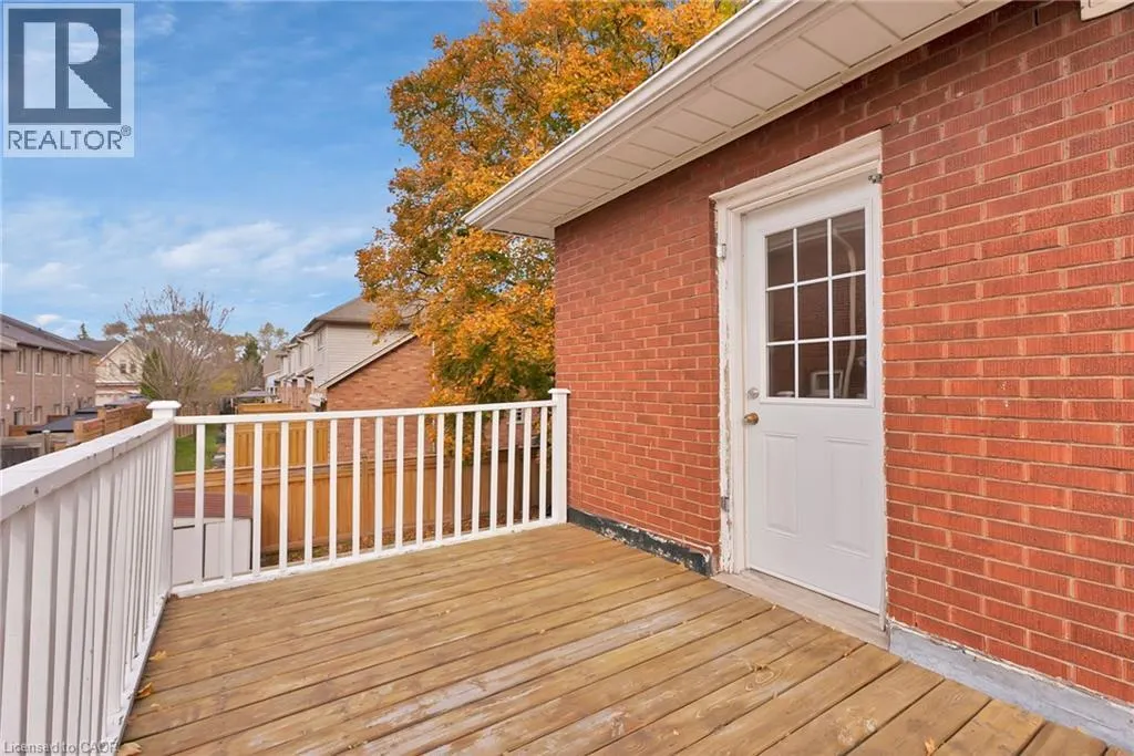 295 PLAINS Road W