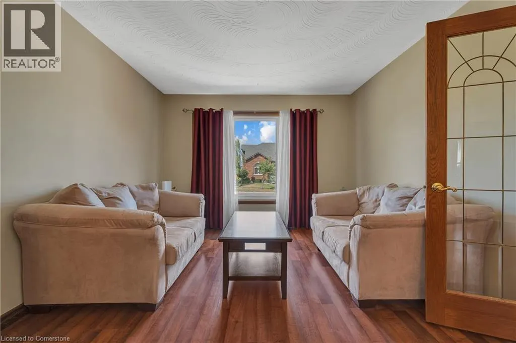 2 VINEHILL Drive