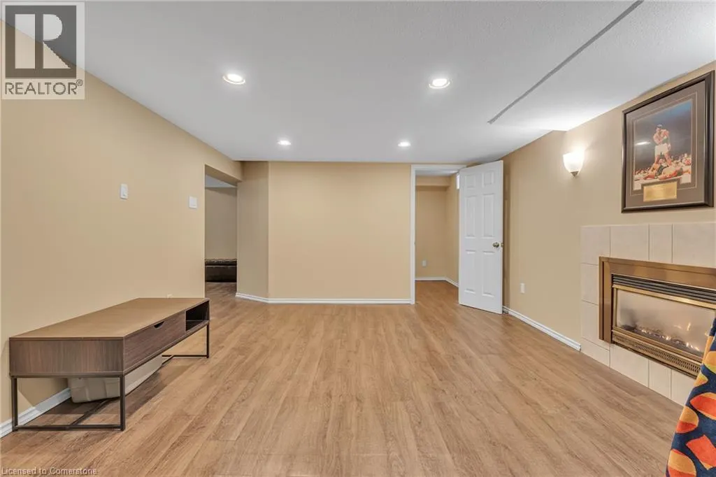 2 VINEHILL Drive