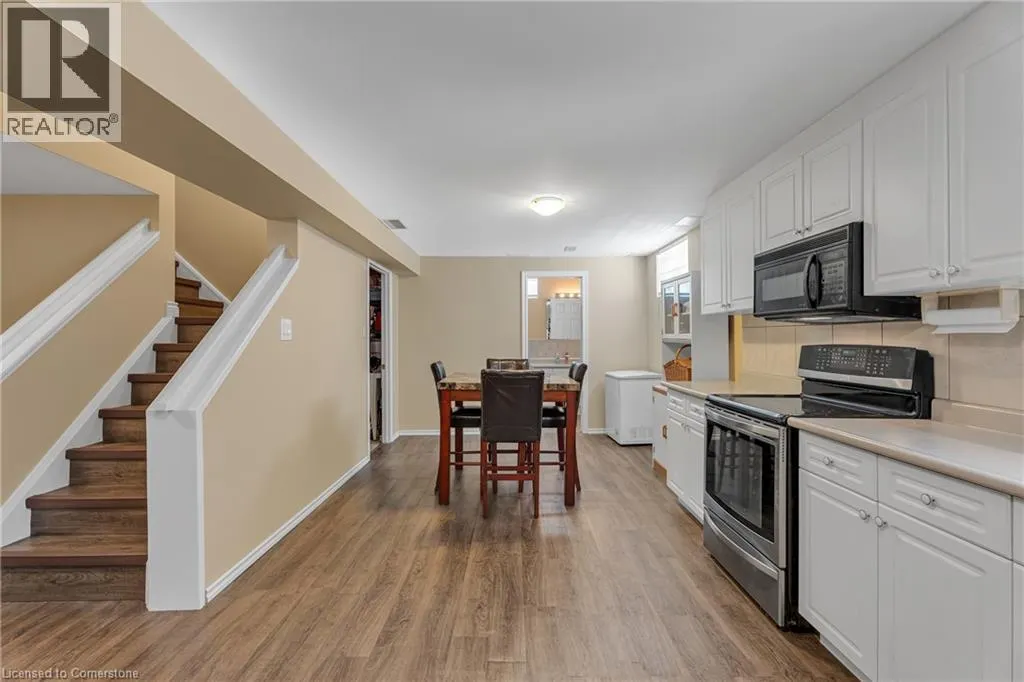 2 VINEHILL Drive