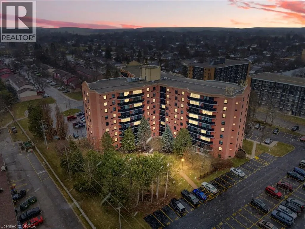 9 BONHEUR Court Unit# 902, #902