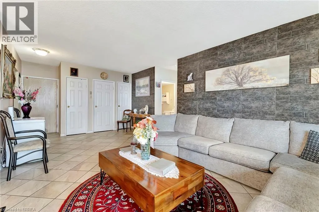 9 BONHEUR Court Unit# 902, #902