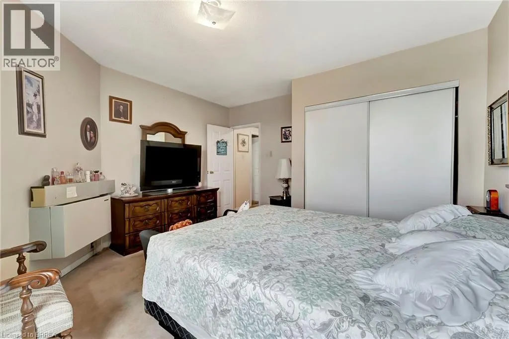9 BONHEUR Court Unit# 902, #902