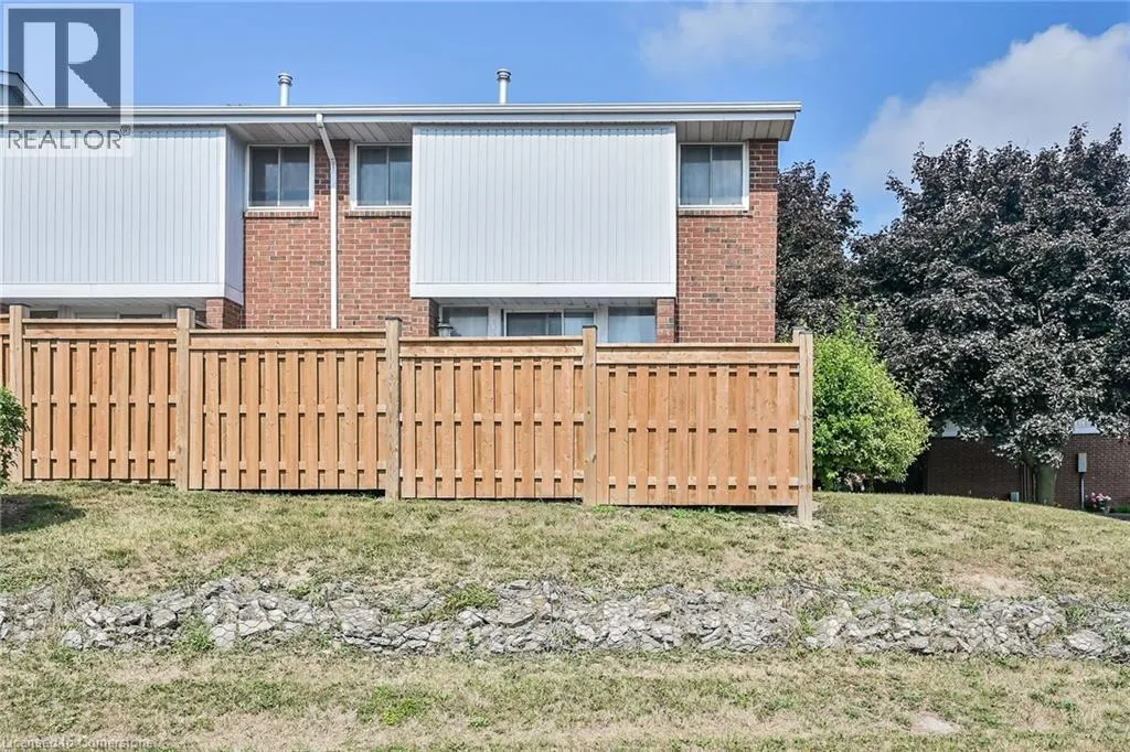25 REDBURY Street Unit# 18, #18