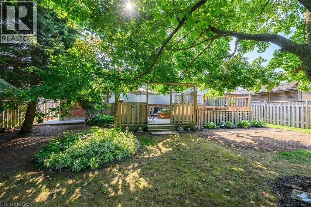 113 WADE Road N