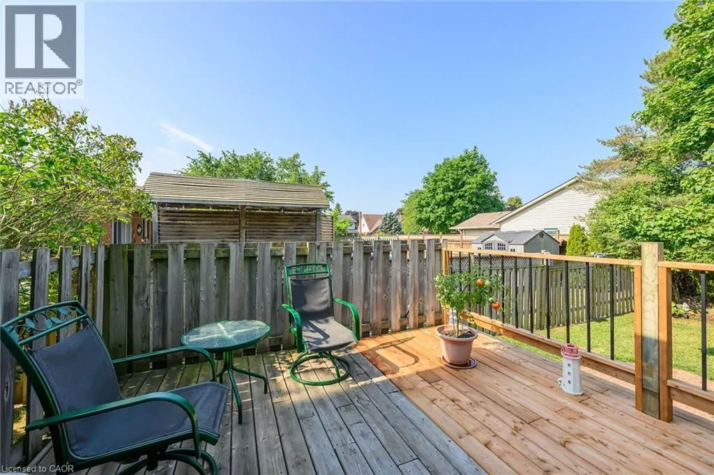 113 WADE Road N