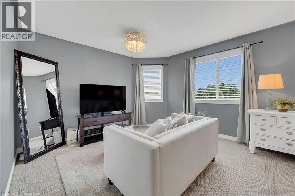 47 SOUTHWOOD Crescent