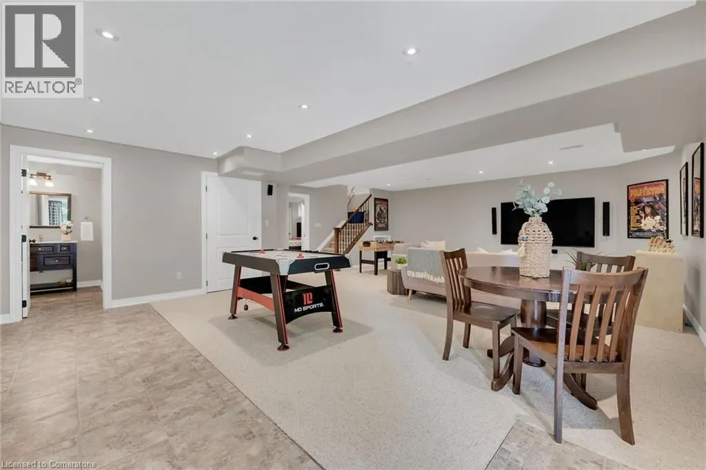 47 SOUTHWOOD Crescent