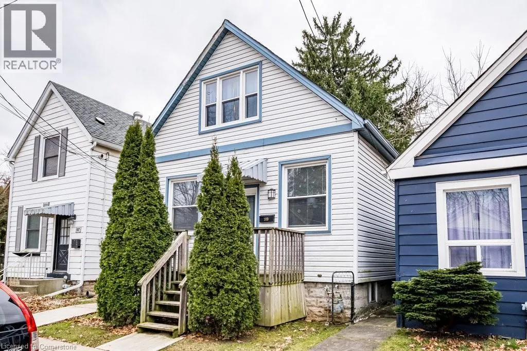 109 ROYAL Avenue