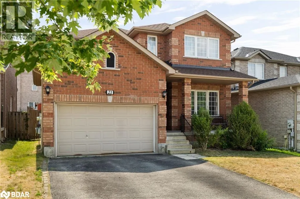 21 MCINTYRE Drive