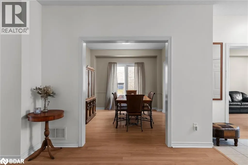 21 MCINTYRE Drive