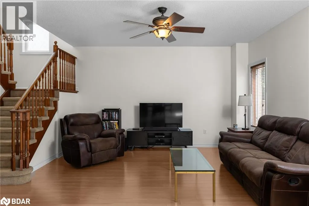 21 MCINTYRE Drive