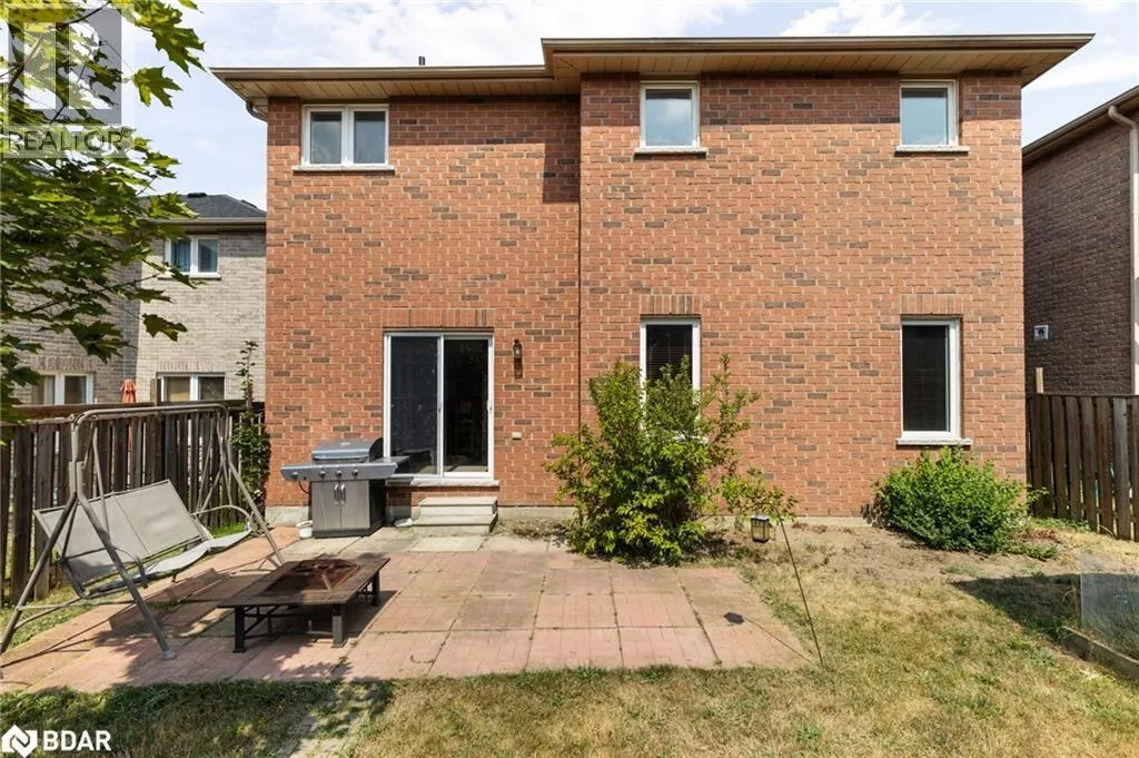 21 MCINTYRE Drive
