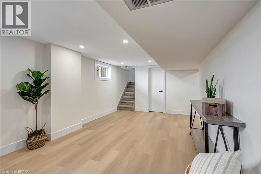 59 EAGLE Avenue