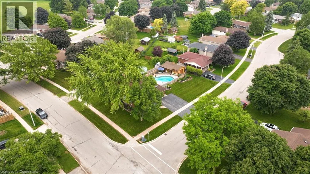 1 KINGFISHER Drive