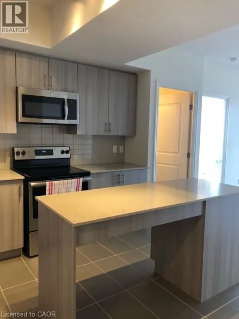 560 NORTH SERVICE Road Unit# 801, #801