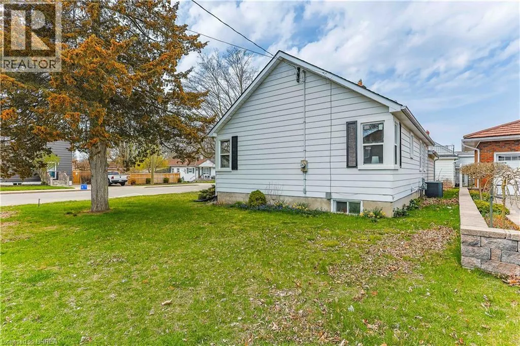 17 HARDY Avenue