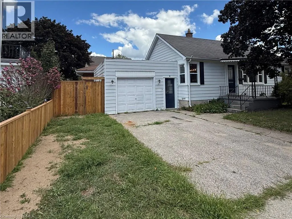 17 HARDY Avenue