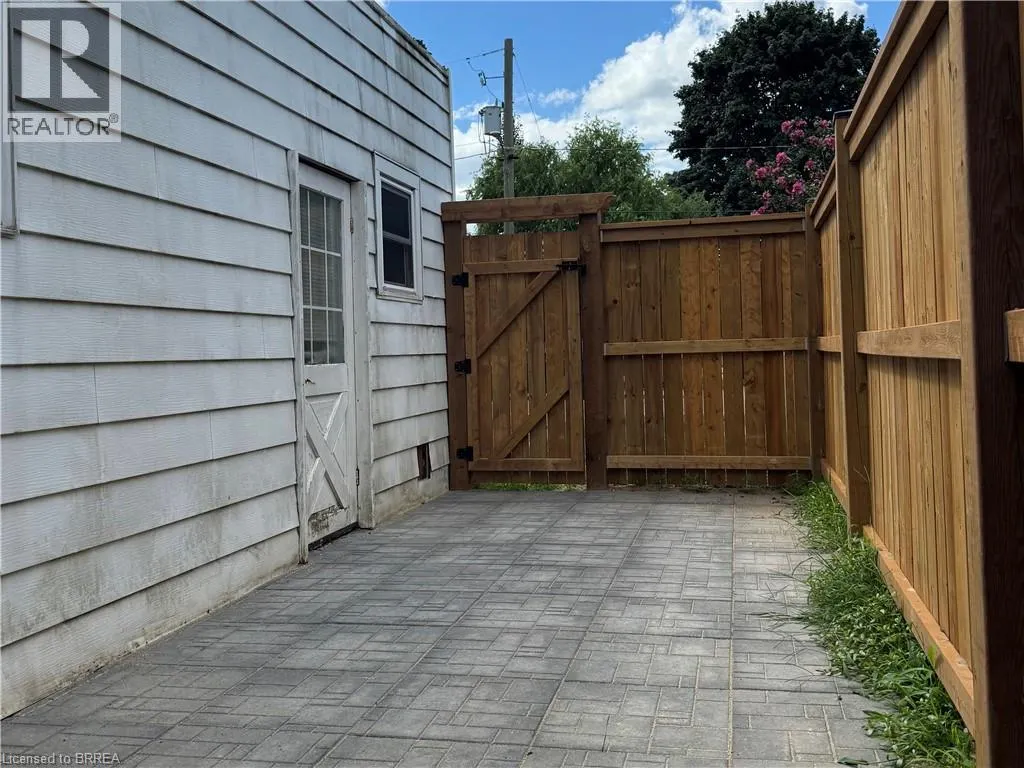 17 HARDY Avenue