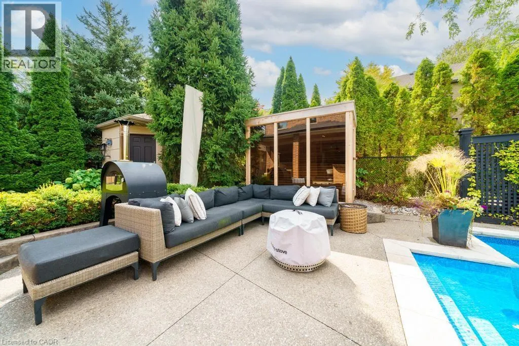 166 FOXRIDGE Drive