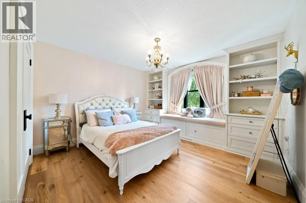 166 FOXRIDGE Drive