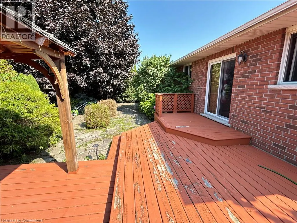7 FANSHAWE Street