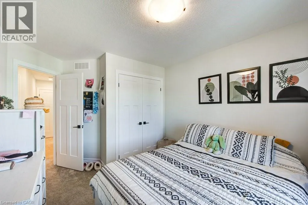 111 LIVINGSTON Drive
