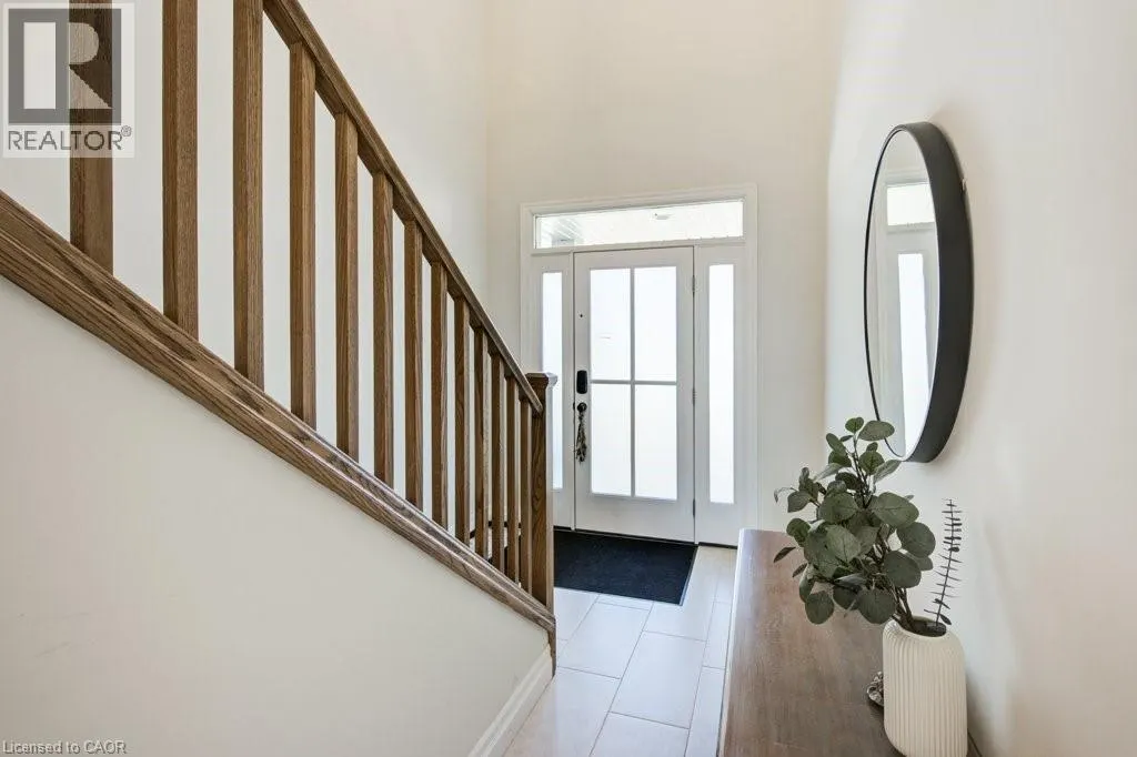 111 LIVINGSTON Drive