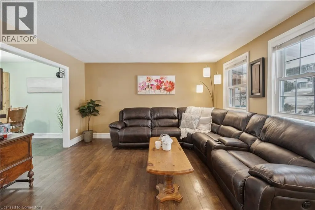 255 MAIN Street N Unit# Main Floor Only