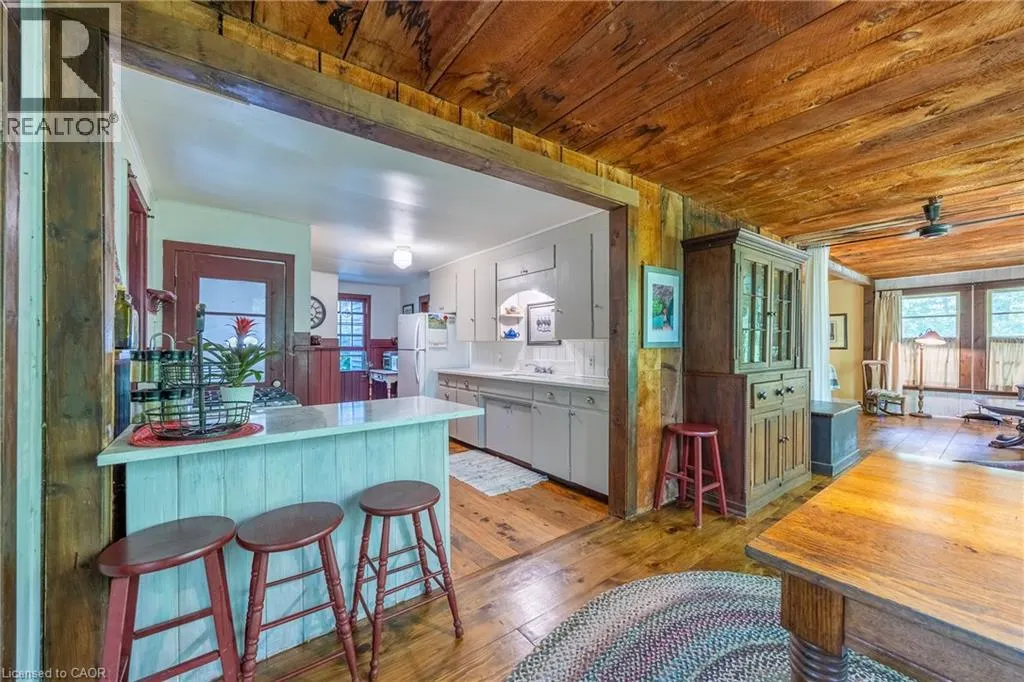 17 YOUNG'S CREEK Road
