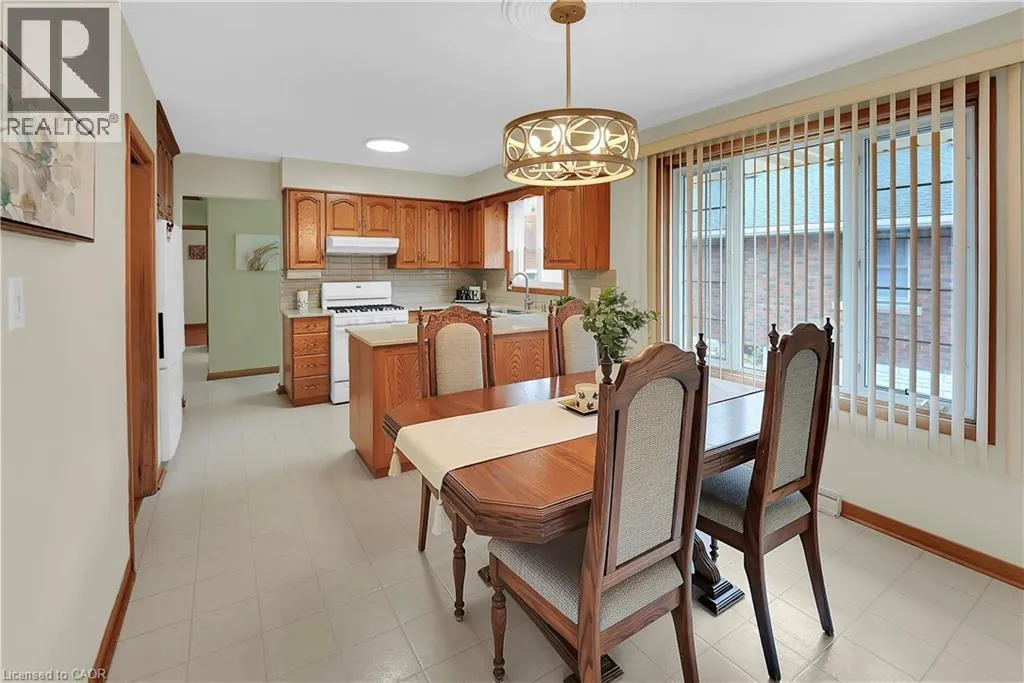50 LOUTH Street