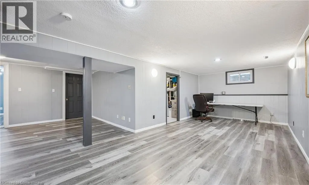 136 ST JEROME Crescent