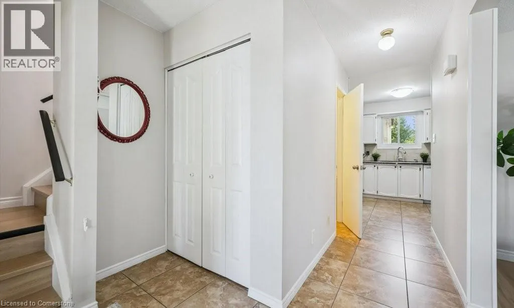 136 ST JEROME Crescent