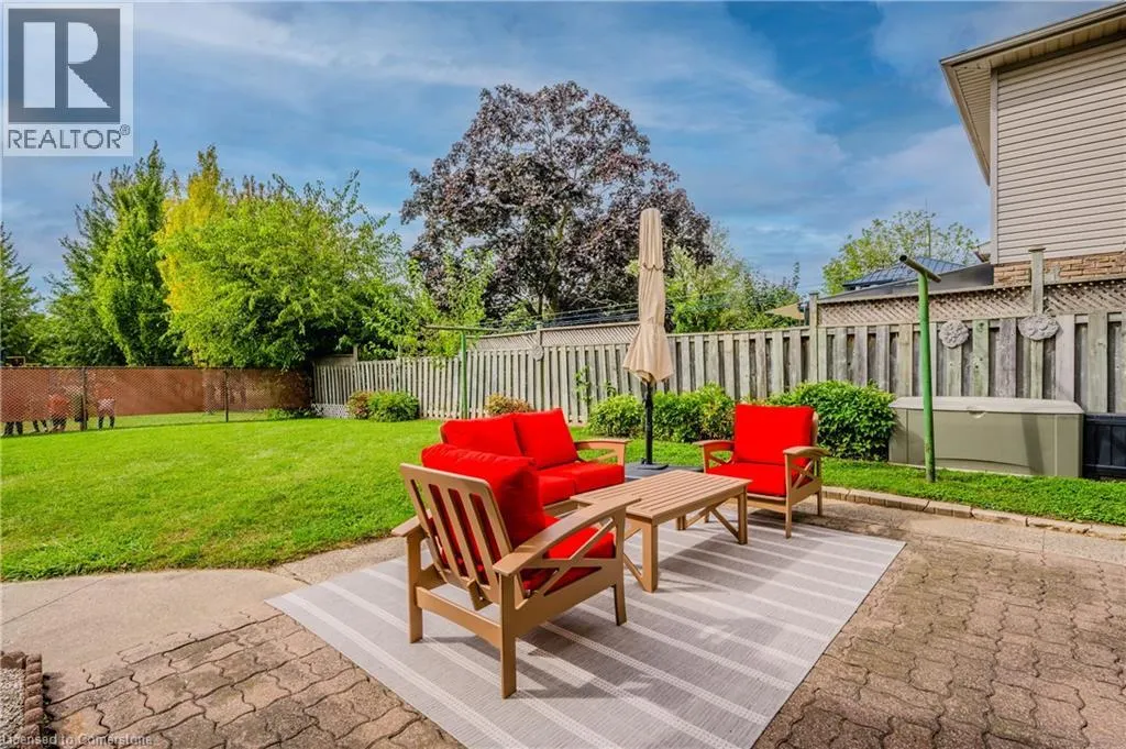 136 ST JEROME Crescent