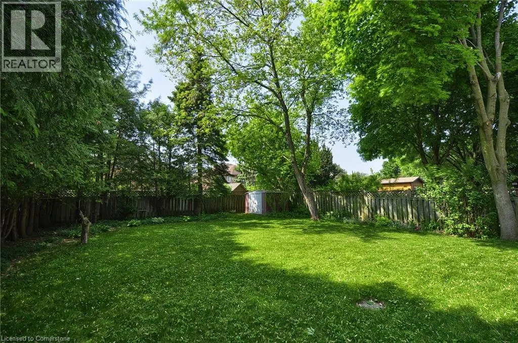 61 HARWOOD Road