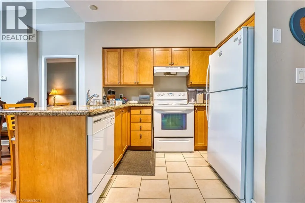 400 ROMEO Street N Unit# 103, #103