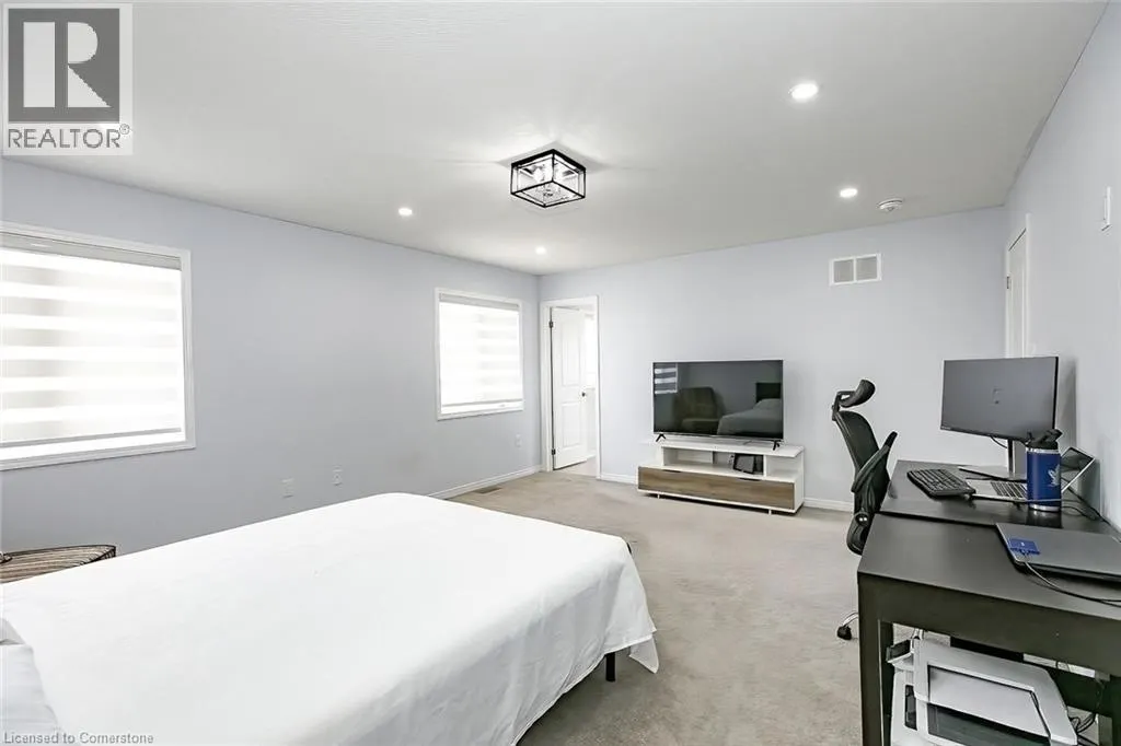 154 MUNRO Circle