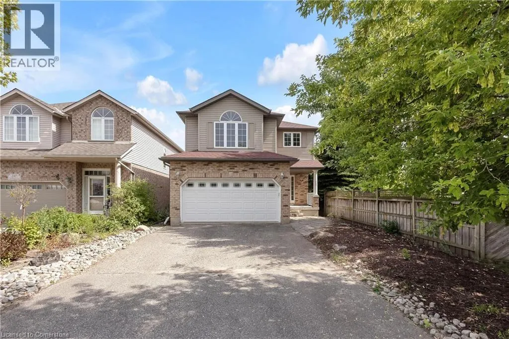 205 HOLBEACH Crescent