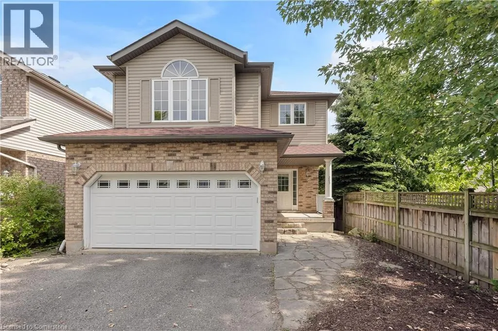 205 HOLBEACH Crescent
