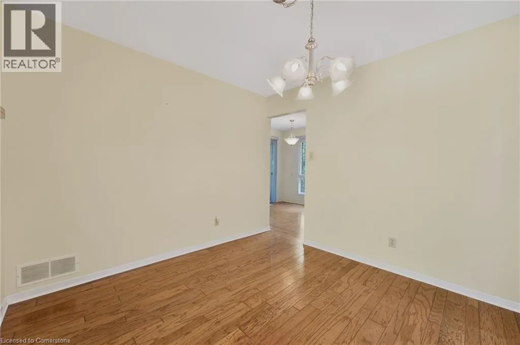 536 THORNDALE Drive