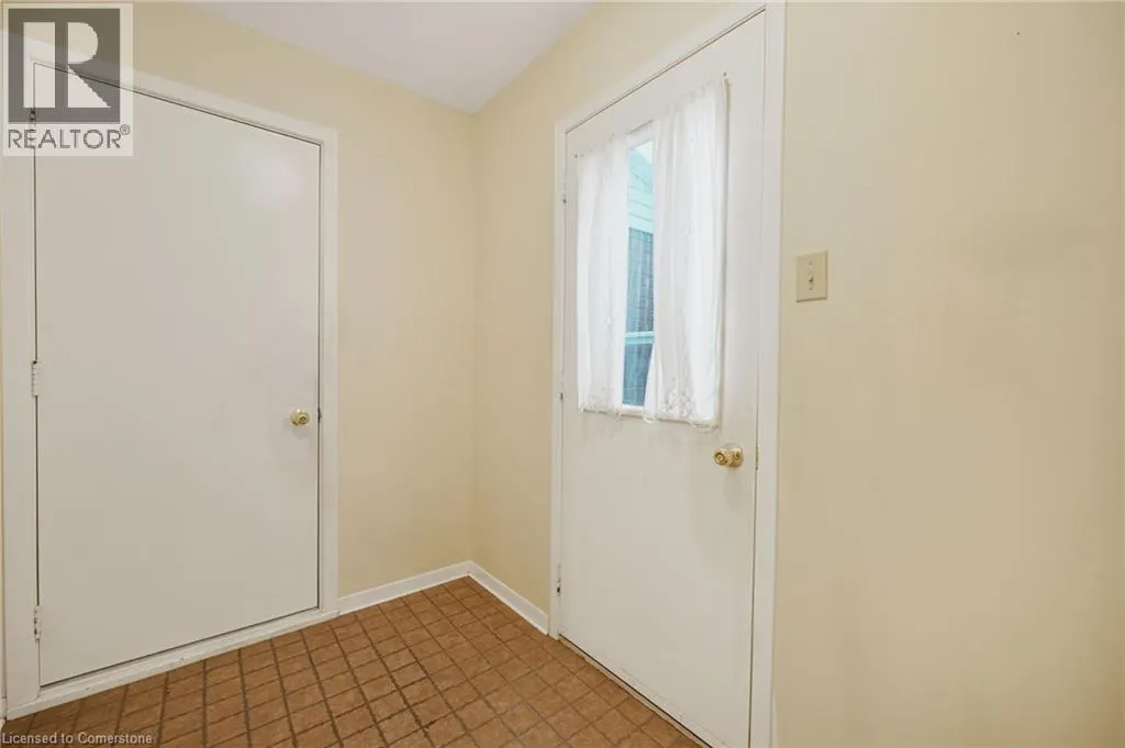536 THORNDALE Drive