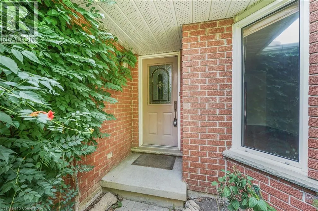 536 THORNDALE Drive