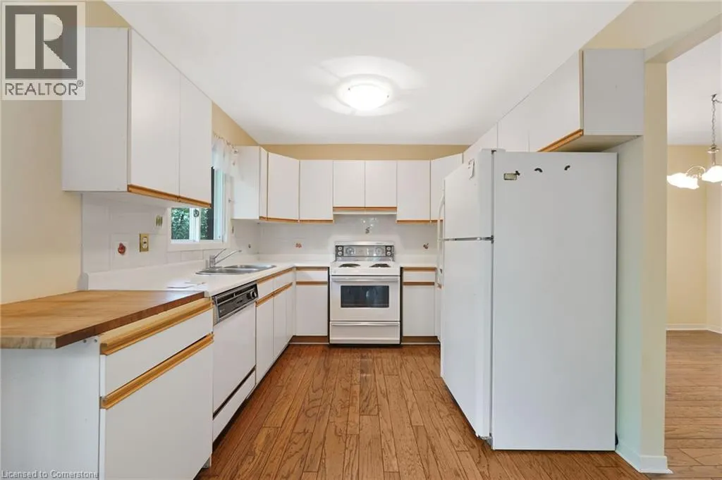 536 THORNDALE Drive