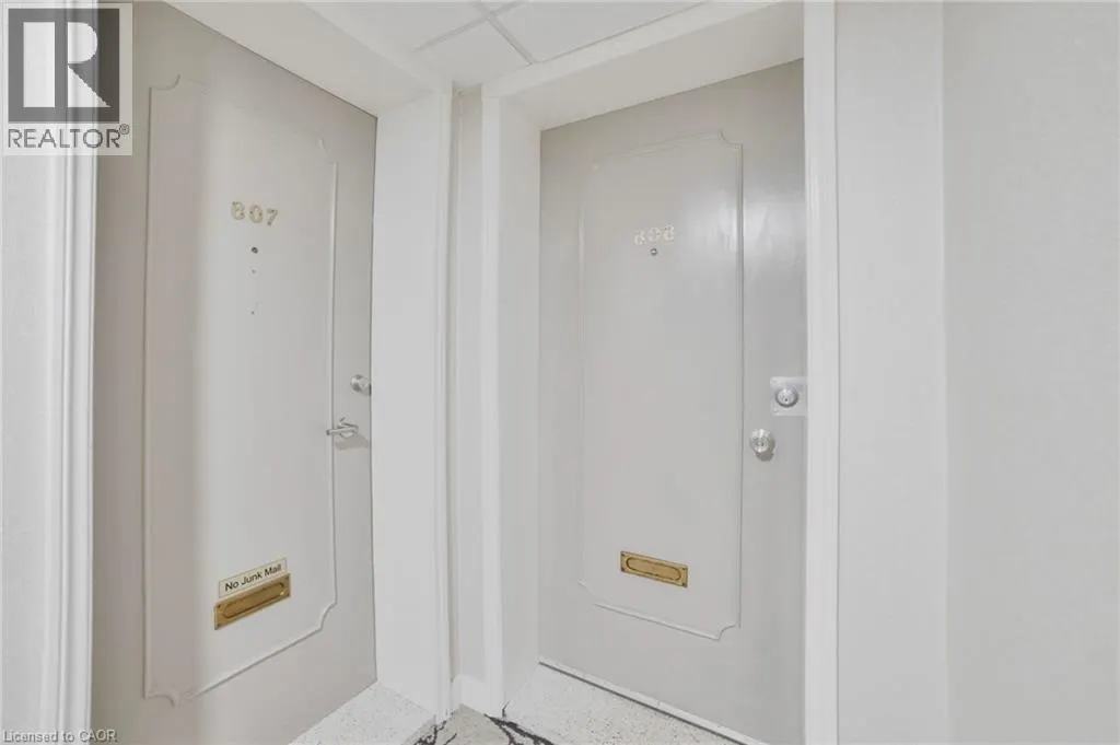 8 WOODMAN Drive S Unit# 808, #808
