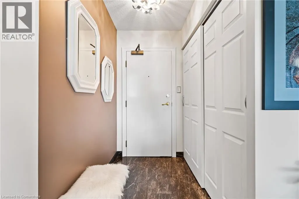 5100 DORCHESTER Road Unit# 704, #704