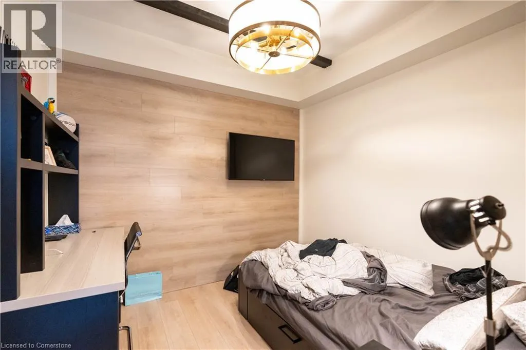 145 COLUMBIA Street W Unit# 835, #835