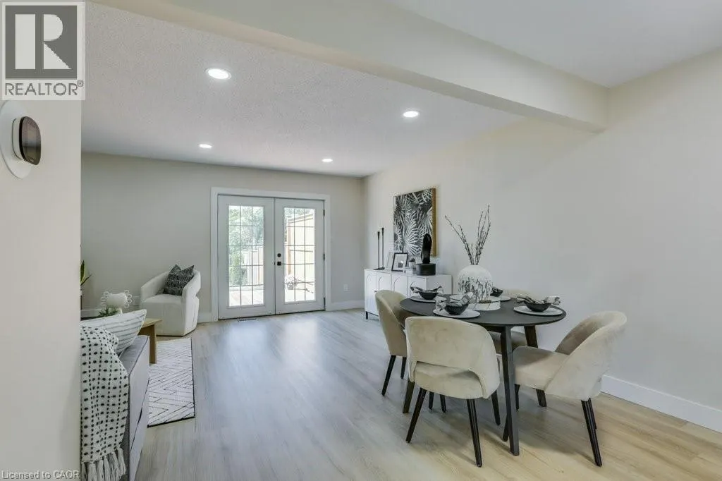 246 MARTINET Avenue